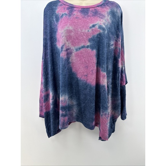 LA MIEL Tops - La Miel Tie Dye Oversized Top Blue/purple‎ Large women's Asymmetrical Hem